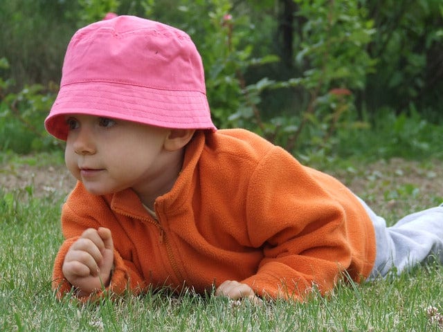 A Child Pink Hat Cumeľ Paint By Number Kit