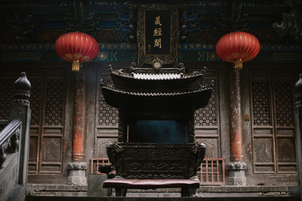 Paint By Numbers | Zhengzhou - Black And Brown Fireplace With Red Lantern