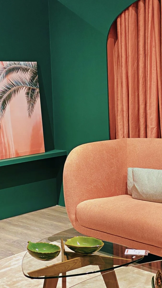 Paint By Numbers | Riyadh - Brown And White Sofa Chair