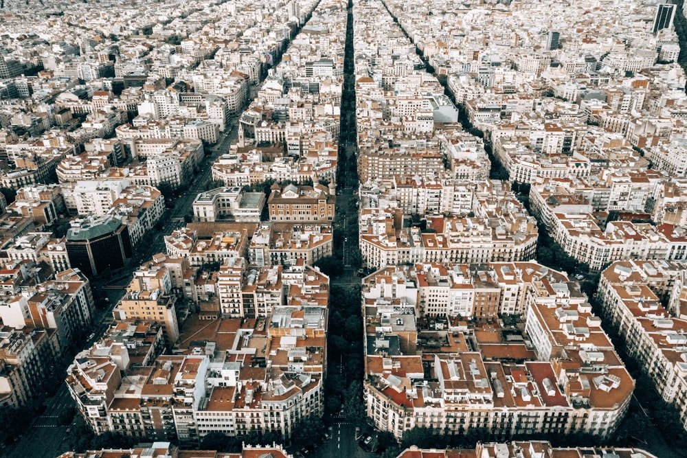 Paint By Numbers | Barcelona - Brown Buildings Lot
