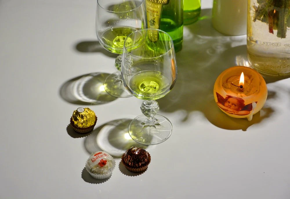 Paint By Numbers | Clear Wine Glass With Green Liquid Inside
