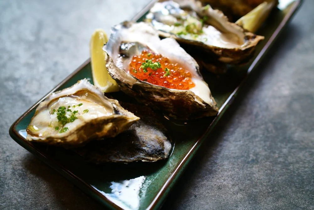 Paint By Numbers | Oyster - Cooked Food On Black Tray