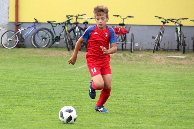 Football Younger Pupils Pupils Paint By Number Kit