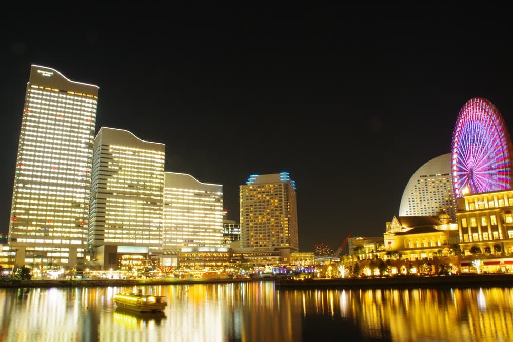 Paint By Numbers | Yokohama - High-Rise Building At Night