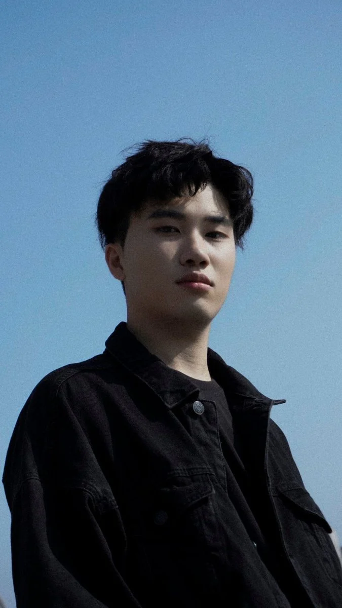 Paint By Numbers | Yangzhou - Man In Black Button Up Shirt