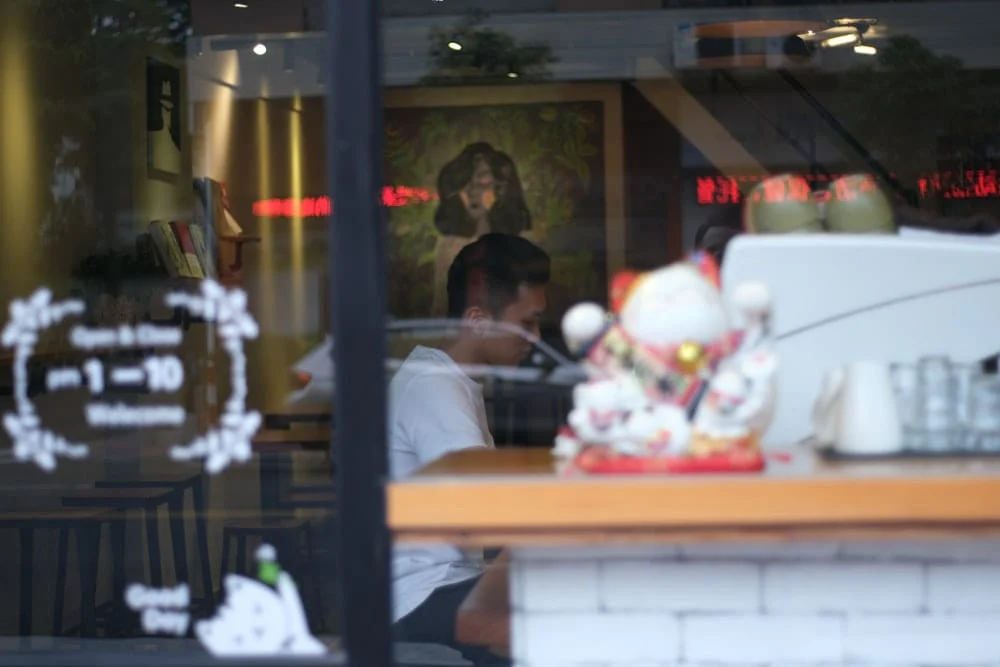 Paint By Numbers | Zhaoqing - Man Wearing White Crew-Neck Shirt