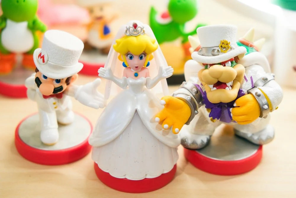 Paint By Numbers | Detroit - Princess Peach Figurine