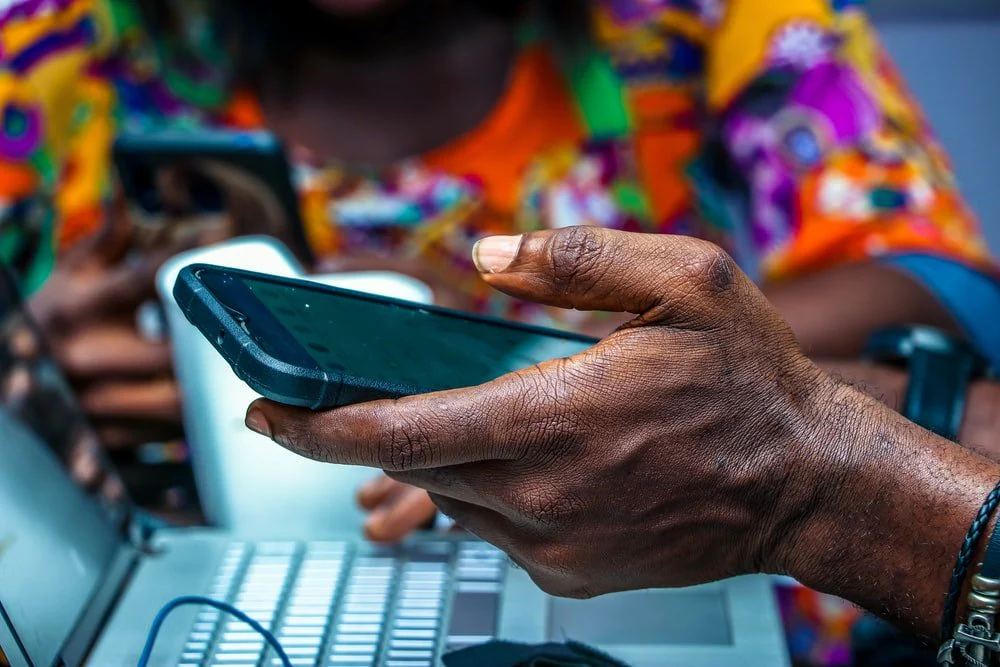 Paint By Numbers | Lagos - Shallow Focus Photo Of Person Holding Black Android Smartphone