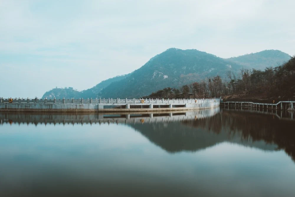 Paint By Numbers | Linyi - Water In Dam Under Clear Blue Sky